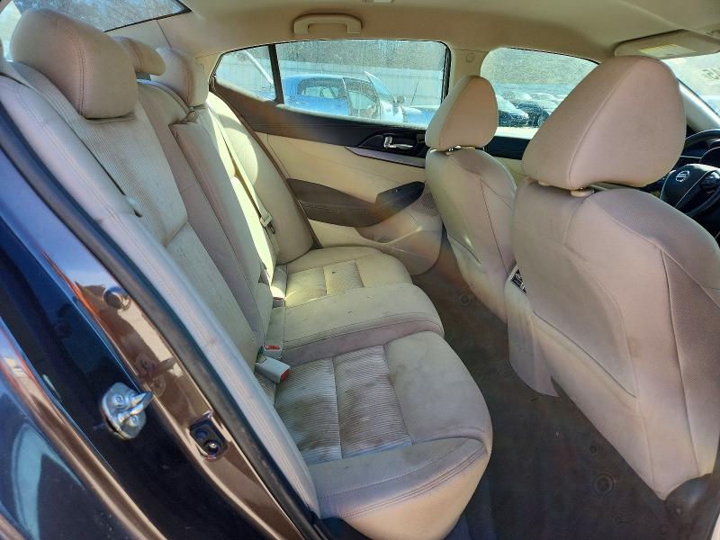 Photo 10 from auction – 2016 NISSAN MAXIMA with VIN 1N4AA6AP5GC400084