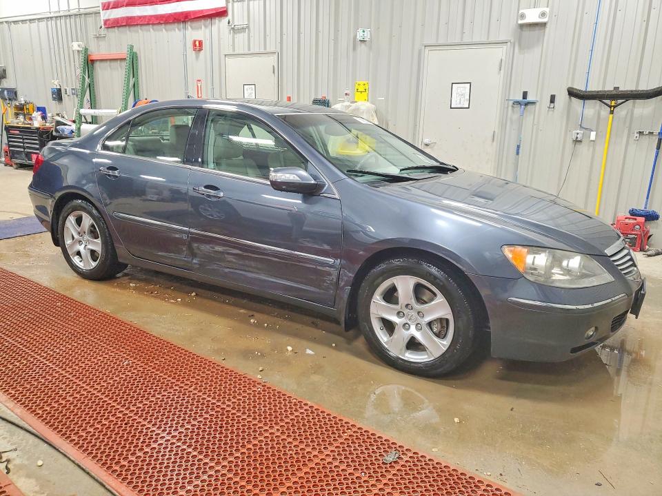 Photo 4 from auction – 2005 ACURA RL with VIN JH4KB16545C007498