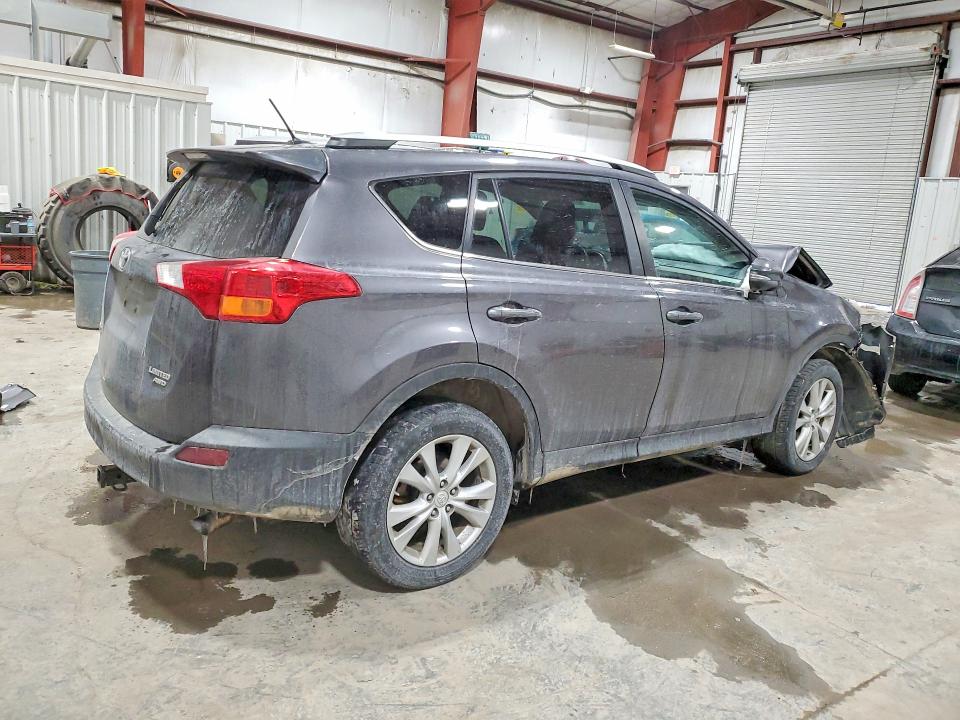 Photo 3 from auction – 2013 TOYOTA RAV4 LIMIT with VIN 2T3DFREV0DW102215