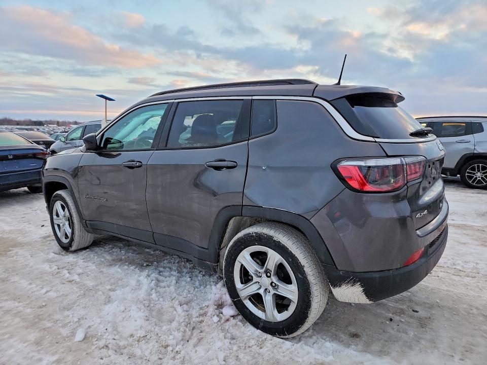 Photo 2 from auction – 2023 JEEP COMPASS with VIN 3C4NJDBN6PT516282