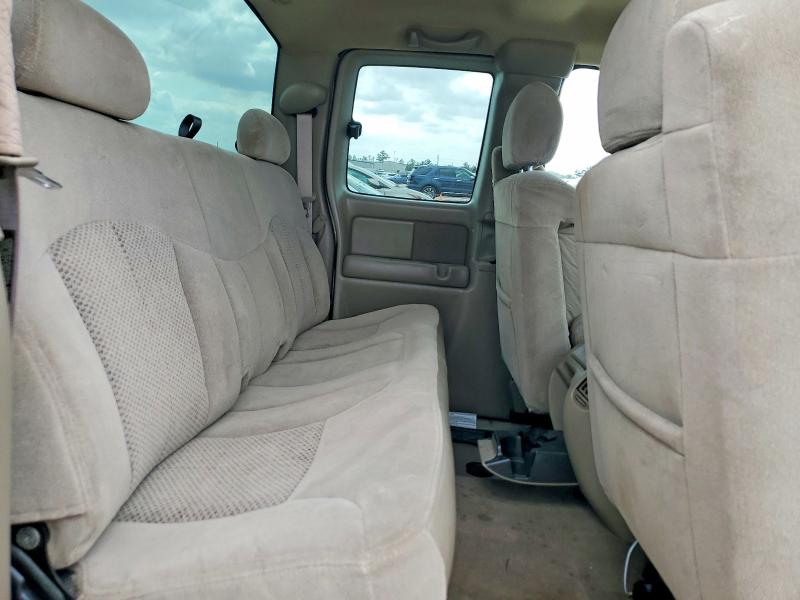 Photo 10 from auction – 2001 CHEVROLET SILVERADO with VIN 2GCEC19T111204683