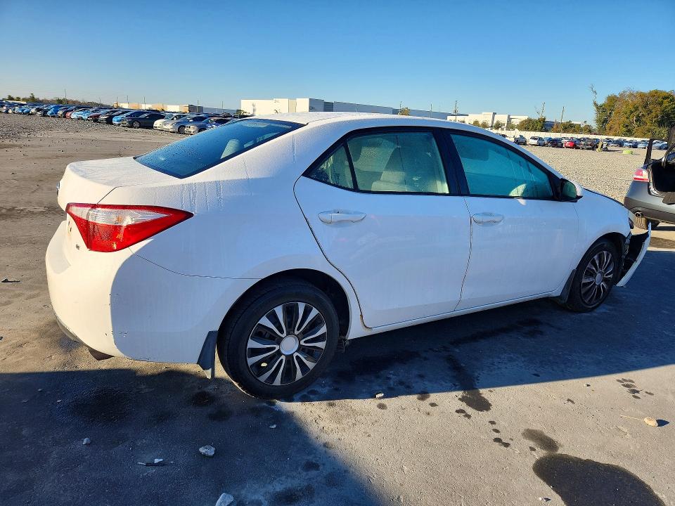 Photo 3 from auction – 2015 TOYOTA COROLLA L with VIN 2T1BURHE6FC481341
