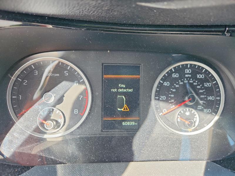 Photo 9 from auction – 2023 KIA K5 with VIN 5XXG64J26PG206386