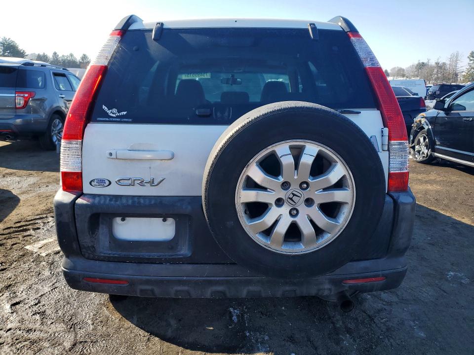 Photo 6 from auction – 2006 HONDA CR-V with VIN JHLRD78846C059125