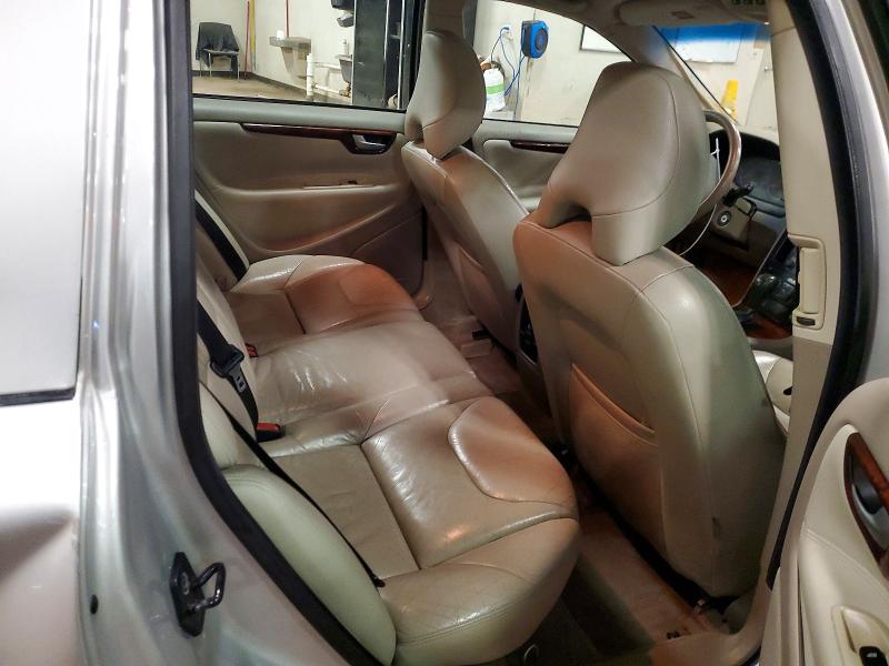 Photo 11 from auction – 2005 VOLVO V70 with VIN YV1SW592751512505