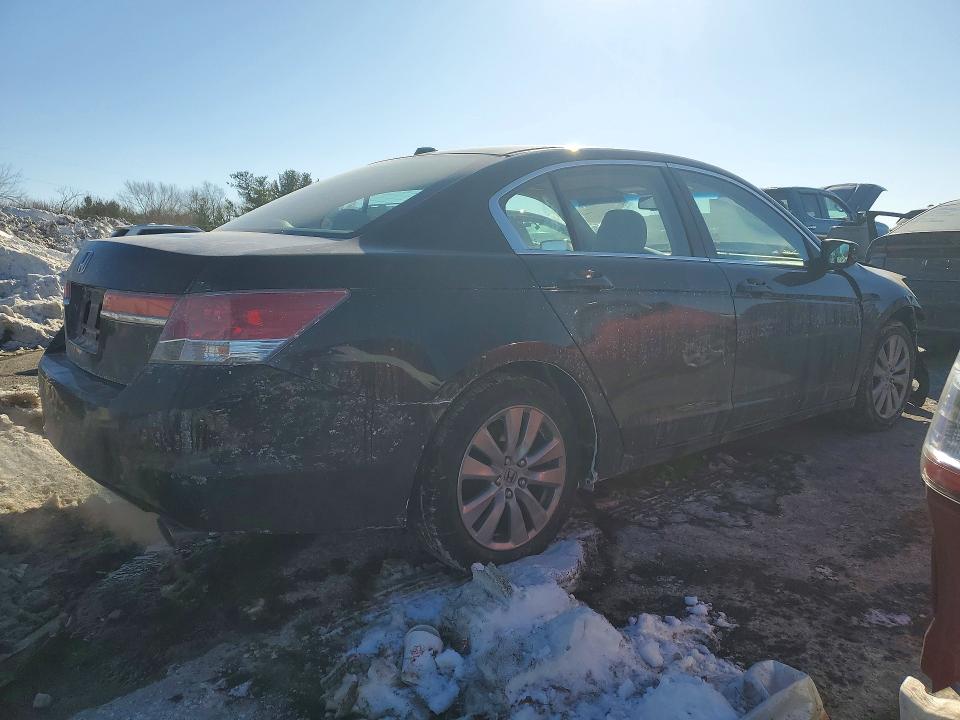 Photo 3 from auction – 2012 HONDA ACCORD EXL with VIN 1HGCP2F8XCA201664