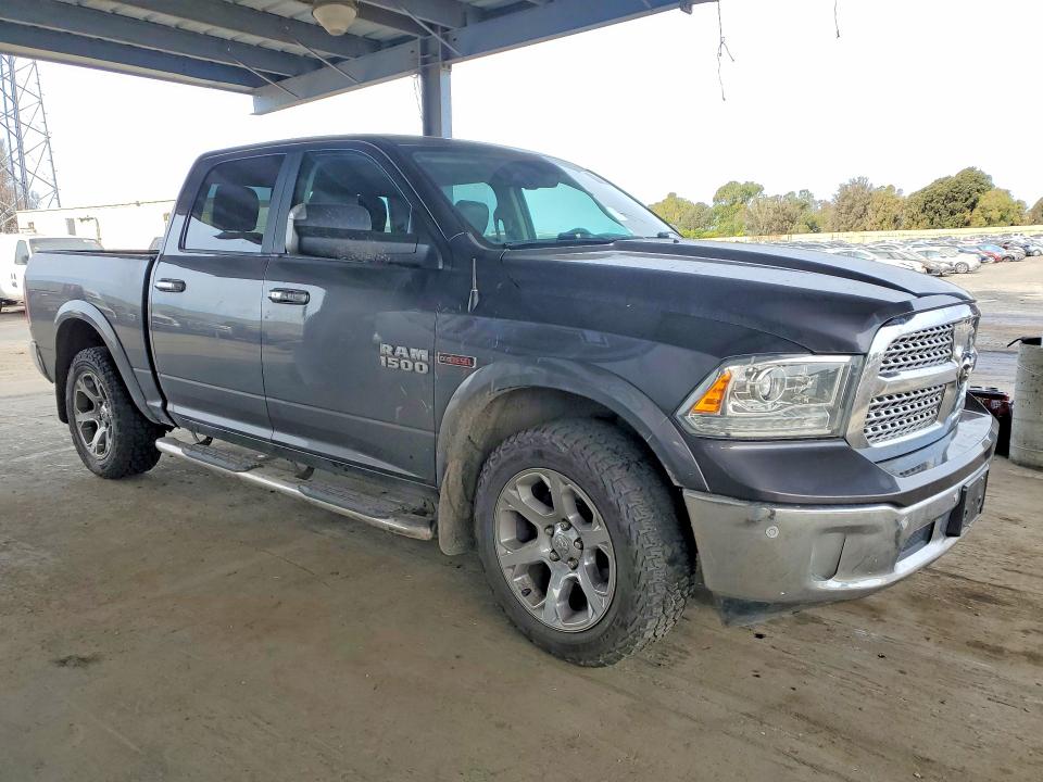 Photo 4 from auction – 2018 RAM 1500 with VIN 1C6RR7NM7JS353978