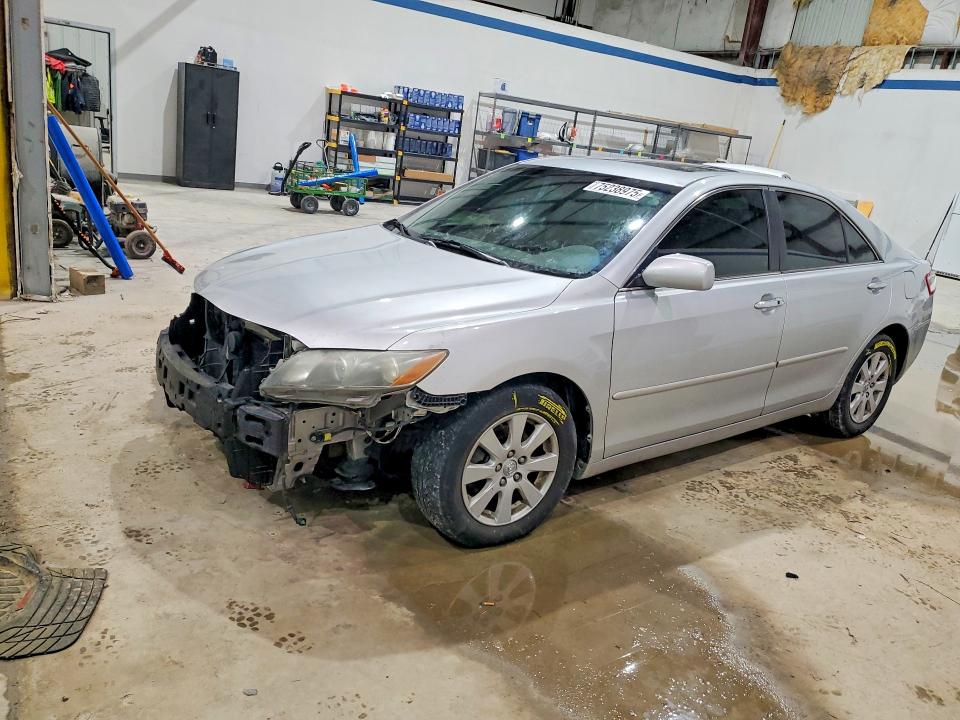 TOYOTA CAMRY 2007 with VIN 4T1BK46K87U037377 - Photo from auction