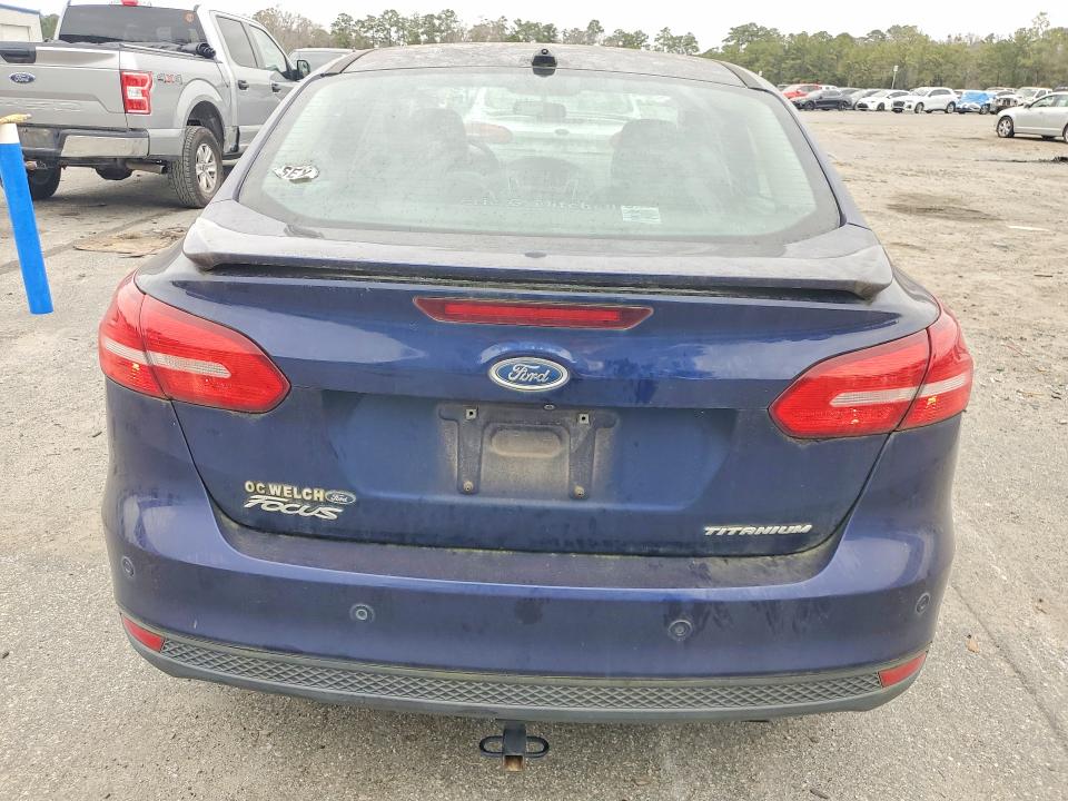 Photo 6 from auction – 2017 FORD FOCUS with VIN 1FADP3J29HL317063