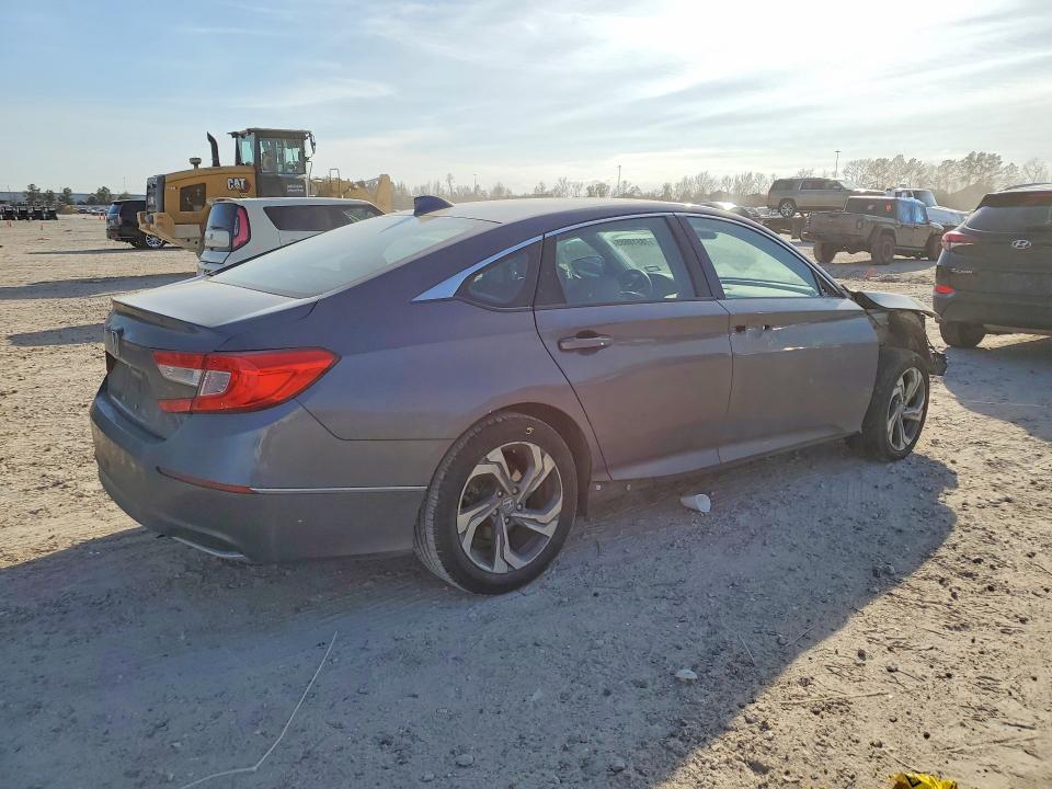 Foto 3 de la subasta – 2018 HONDA ACCORD con VIN 1HGCV1F42JA106901