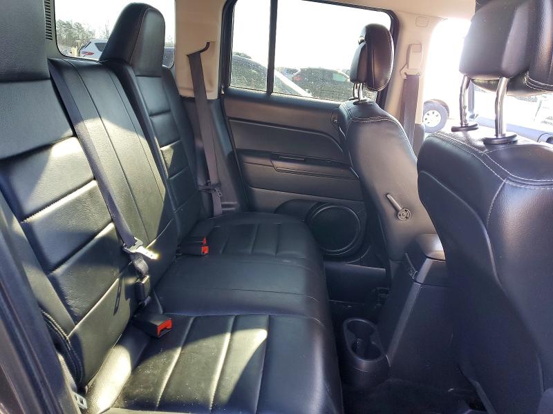 Photo 11 from auction – 2016 JEEP PATRIOT with VIN 1C4NJRFB7GD650866