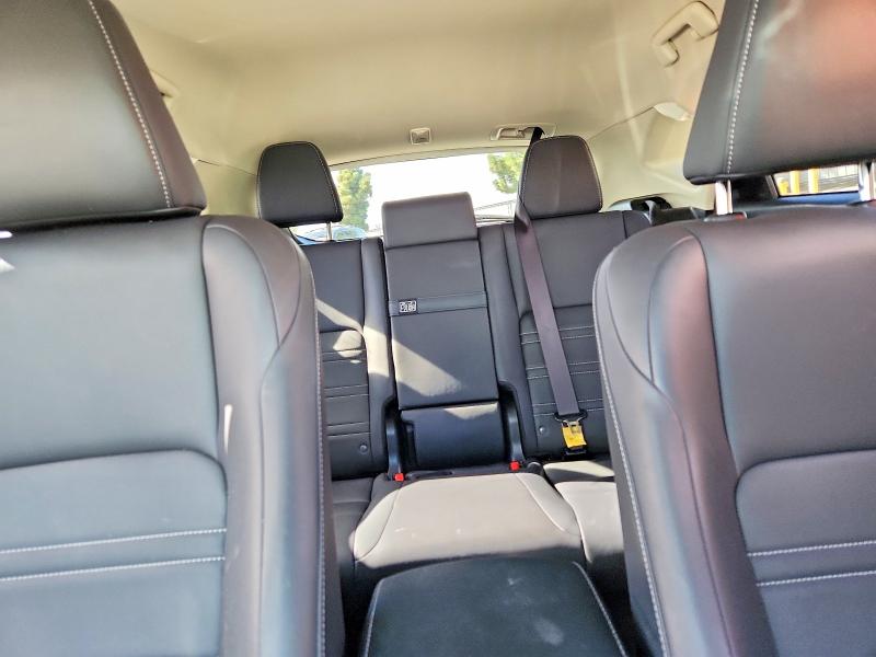 Photo 10 from auction – 2018 LEXUS NX with VIN JTJYARBZ0J2093184