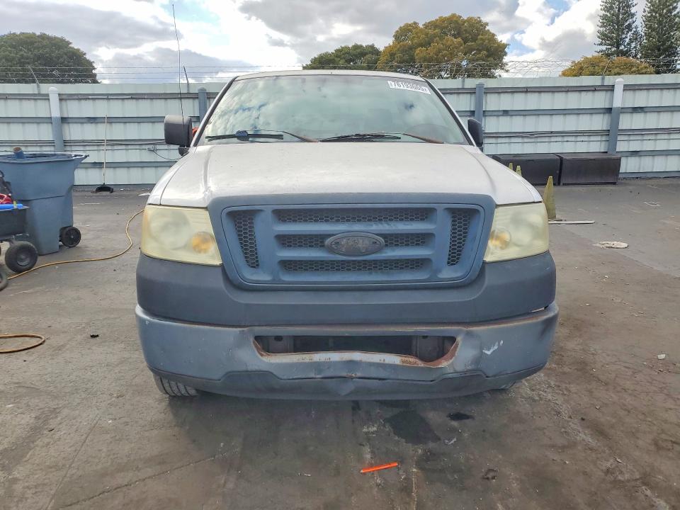Photo 5 from auction – 2006 FORD F150 with VIN 1FTRF12296NB03326