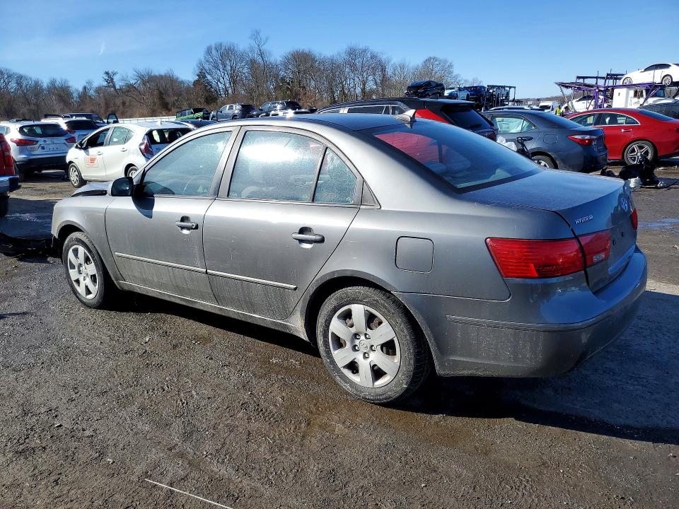 Photo 2 from auction – 2010 HYUNDAI SONATA with VIN 5NPET4AC5AH648998