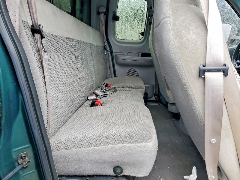 Photo 10 from auction – 1999 FORD F150 with VIN 2FTRX18L7XCA88572