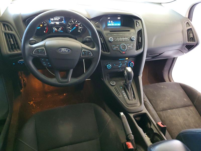 Photo 8 from auction – 2016 FORD FOCUS with VIN 1FADP3K21GL264050