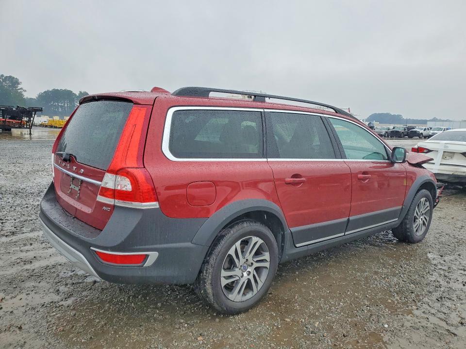 Photo 3 from auction – 2015 VOLVO XC70 with VIN YV4952NK9F1206156