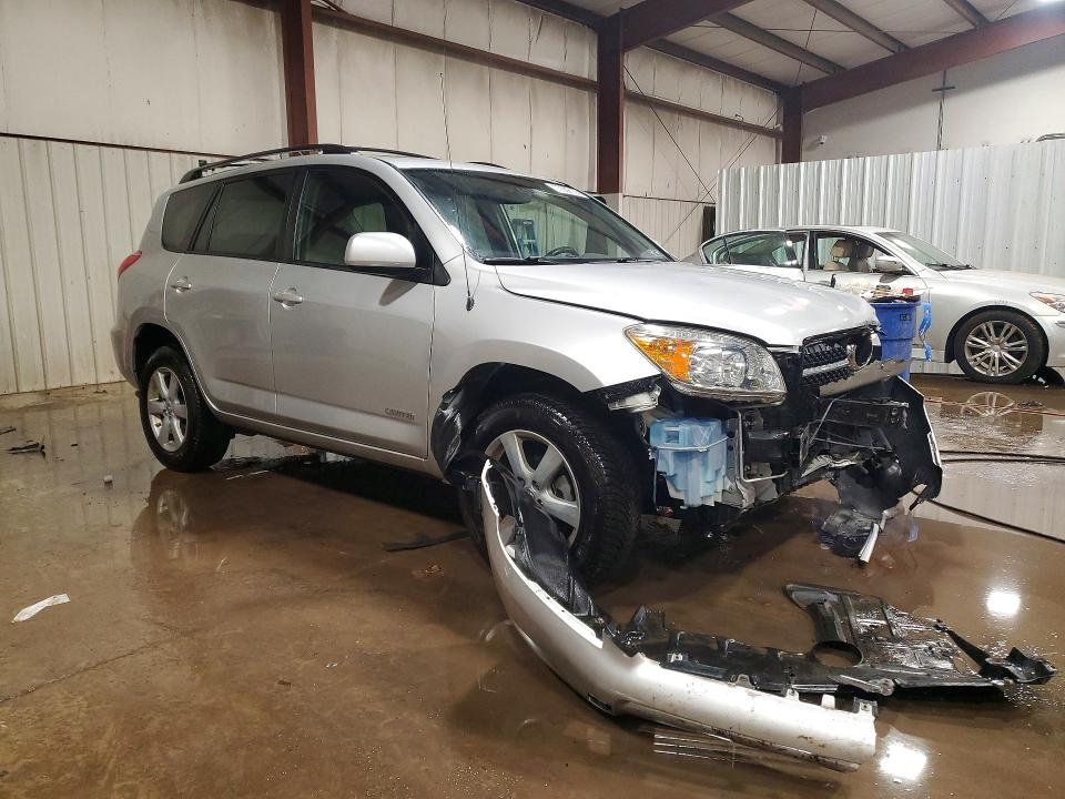 Photo 4 from auction – 2008 TOYOTA RAV4 LIMIT with VIN JTMBD31V085212520