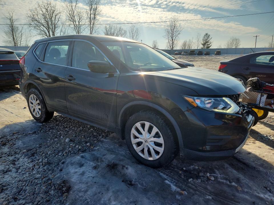 Photo 4 from auction – 2018 NISSAN ROGUE S with VIN KNMAT2MV2JP612397