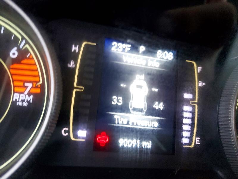 Photo 9 from auction – 2019 JEEP CHEROKEE with VIN 1C4PJMLB1KD310041