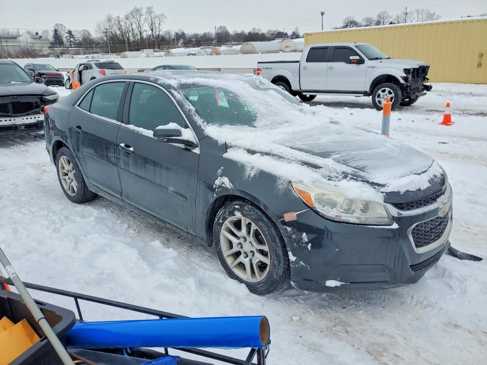 Photo 4 from auction – 2015 CHEVROLET MALIBU 1LT with VIN 1G11C5SL4FF105574