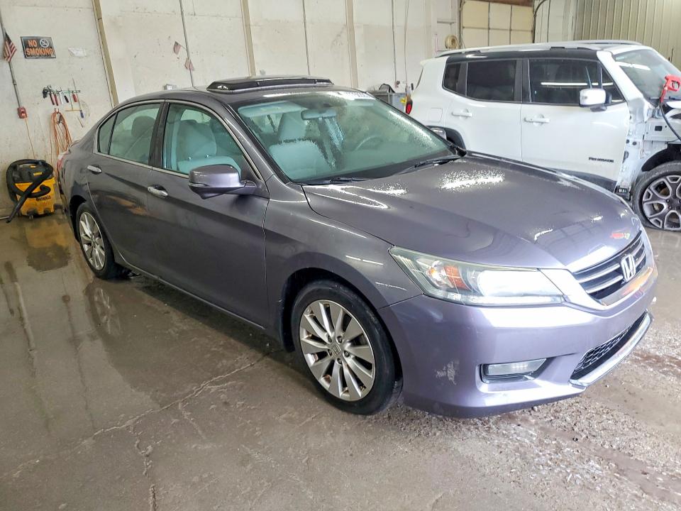 Zdjęcie 4 z aukcji – 2015 HONDA ACCORD z VIN 1HGCR2F71FA264142