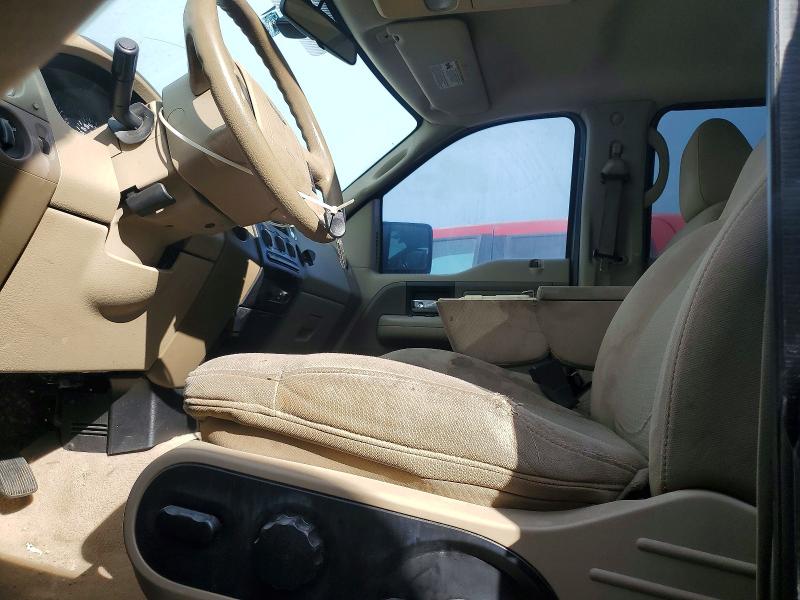 Photo 7 from auction – 2006 FORD F150 with VIN 1FTRW12W16KD52711