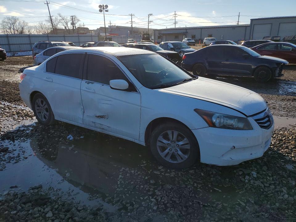 Photo 4 from auction – 2012 HONDA ACCORD with VIN 1HGCP2F41CA121389
