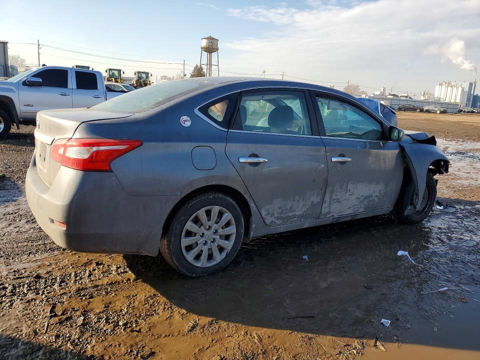 Photo 3 from auction – 2016 NISSAN SENTRA with VIN 3N1AB7AP1GY233987