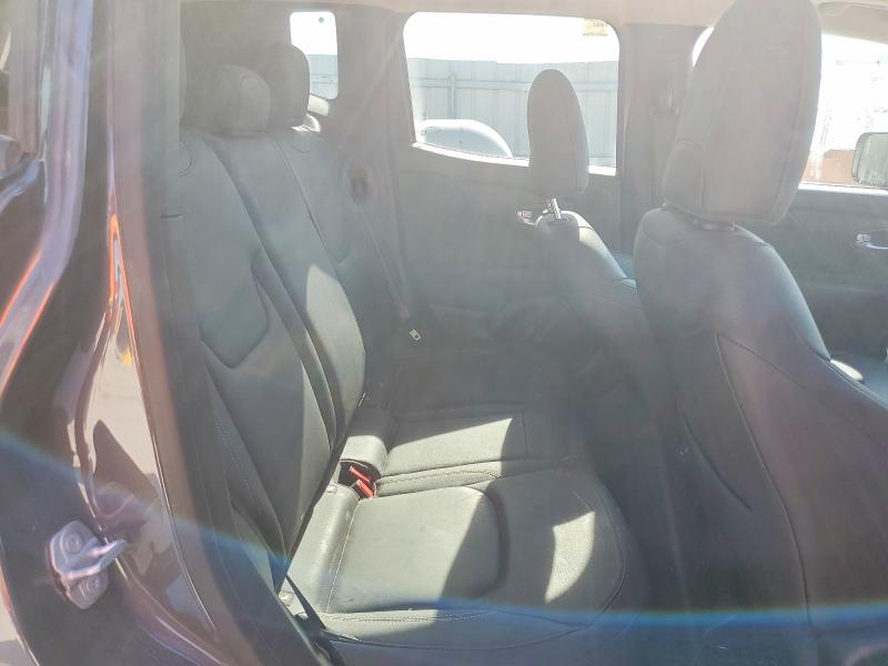 Photo 11 from auction – 2023 JEEP RENEGADE L with VIN ZACNJDD11PPP36525