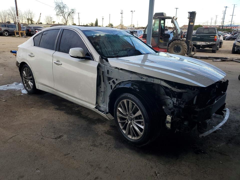 Photo 4 from auction – 2019 INFINITI Q50 with VIN JN1EV7AP0KM540085