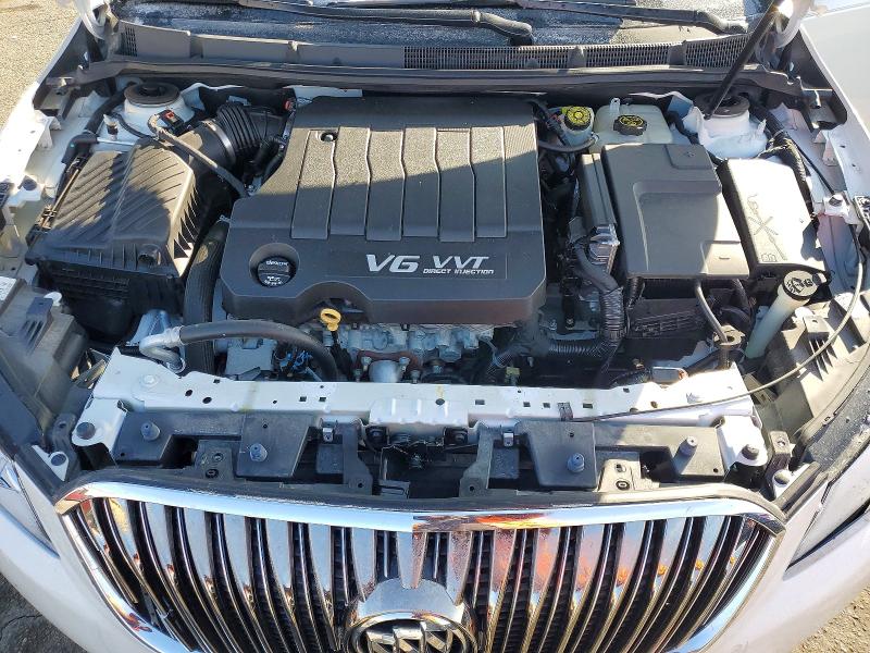Photo 11 from auction – 2016 BUICK LACROSSE with VIN 1G4GB5G34GF218189