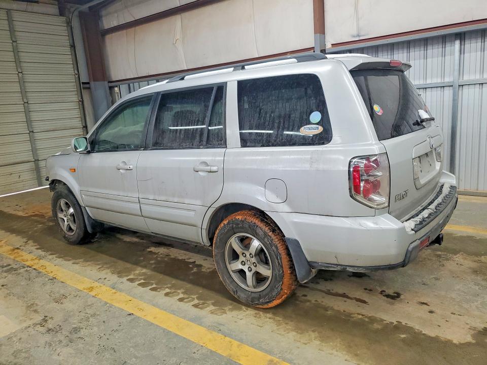 Photo 2 from auction – 2006 HONDA PILOT with VIN 5FNYF28696B016889