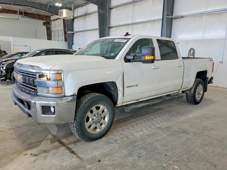 CHEVROLET SILVERADO 2015 with VIN 1GC1KVEG0FF632116 - Photo from auction