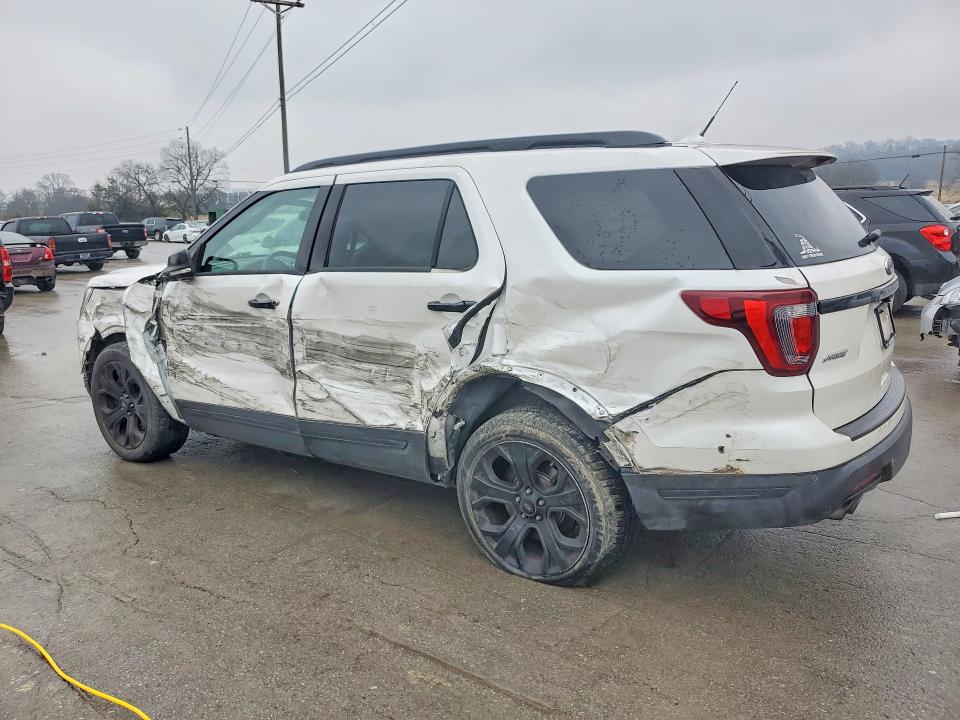 Photo 2 from auction – 2019 FORD EXPLORER with VIN 1FM5K8GT8KGA52108