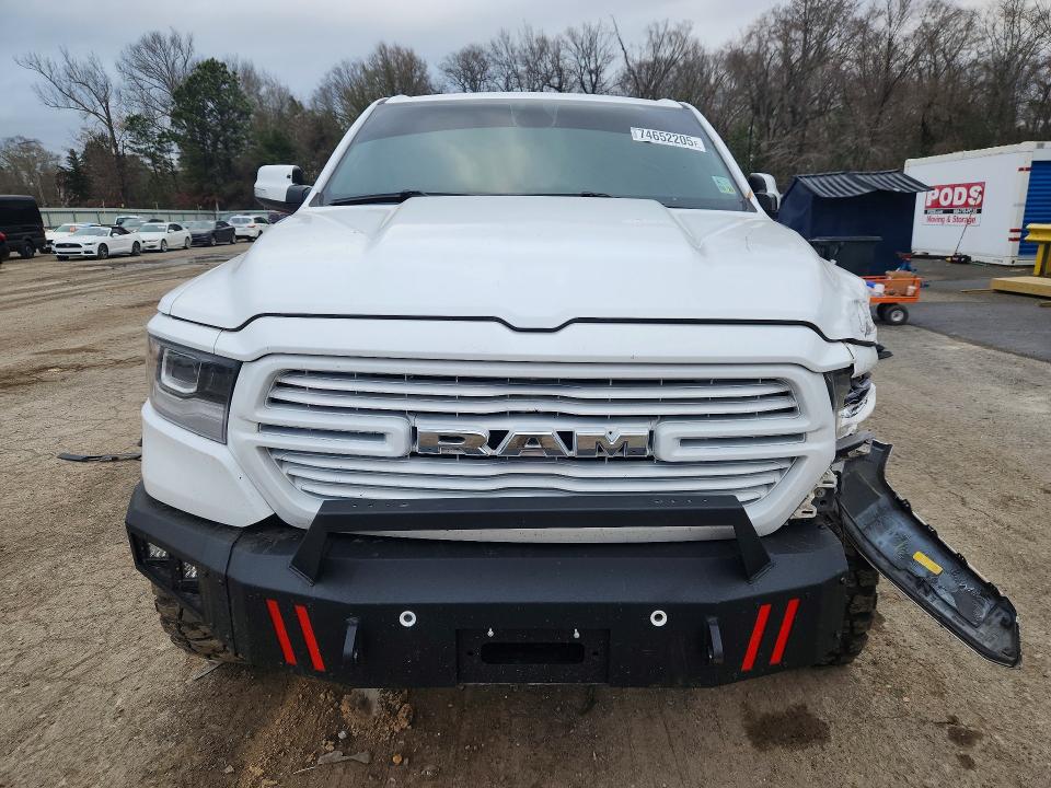 Photo 5 from auction – 2019 RAM 1500 with VIN 1C6RREFT0KN730080