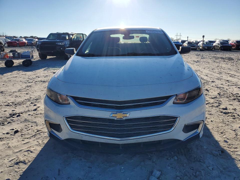 Photo 5 from auction – 2018 CHEVROLET MALIBU with VIN 1G1ZB5ST9JF213249