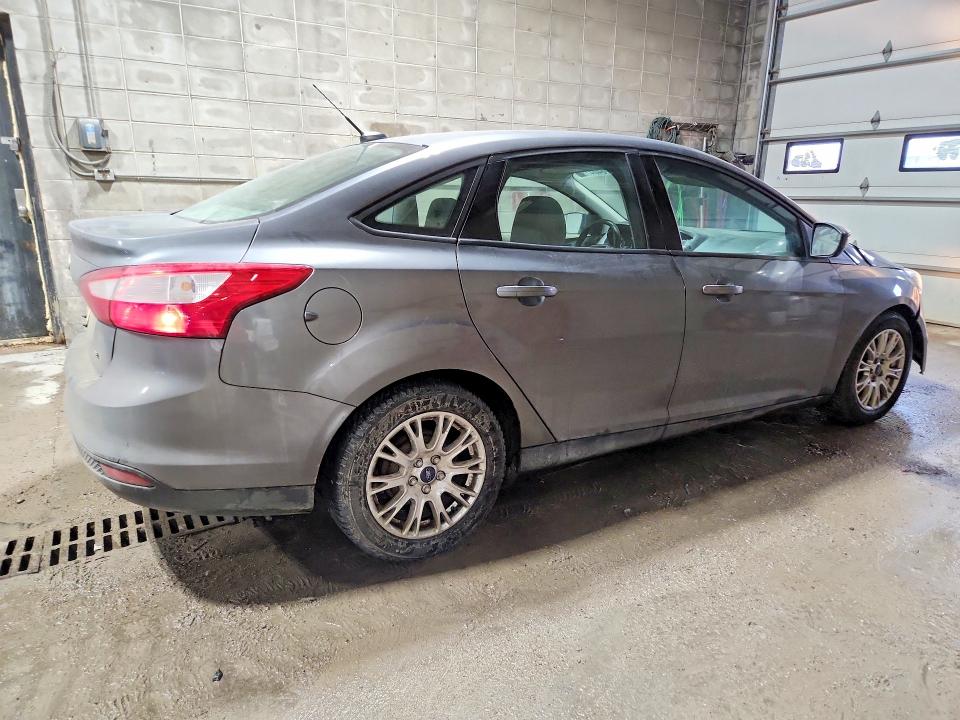 Photo 3 from auction – 2012 FORD FOCUS with VIN 1FAHP3F28CL397765