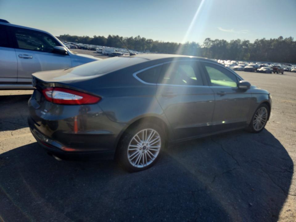 Photo 3 from auction – 2015 FORD FUSION SE with VIN 1FA6P0HD1F5111476