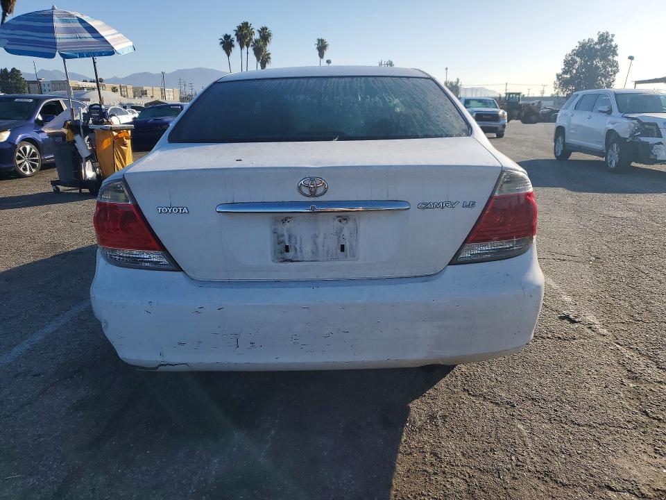 Photo 6 from auction – 2005 TOYOTA CAMRY with VIN JTDBE30K753026517