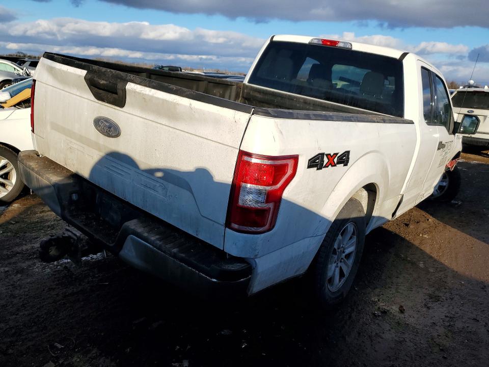 Photo 3 from auction – 2019 FORD F150 with VIN 1FTFX1E53KKC23088