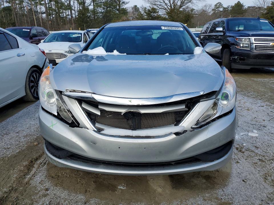 Photo 5 from auction – 2014 HYUNDAI SONATA with VIN 5NPEB4AC3EH934390