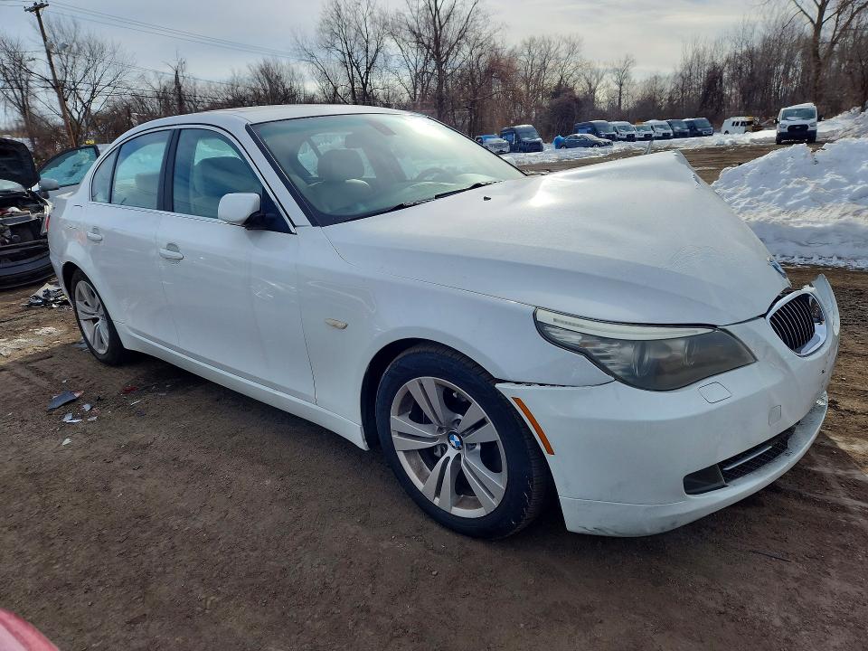 Photo 4 from auction – 2009 BMW 528 with VIN WBANU53589C121415
