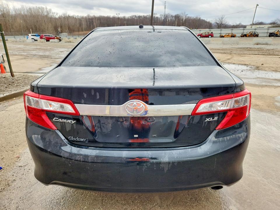 Zdjęcie 6 z aukcji – 2012 TOYOTA CAMRY BASE z VIN 4T4BF1FK0CR217178