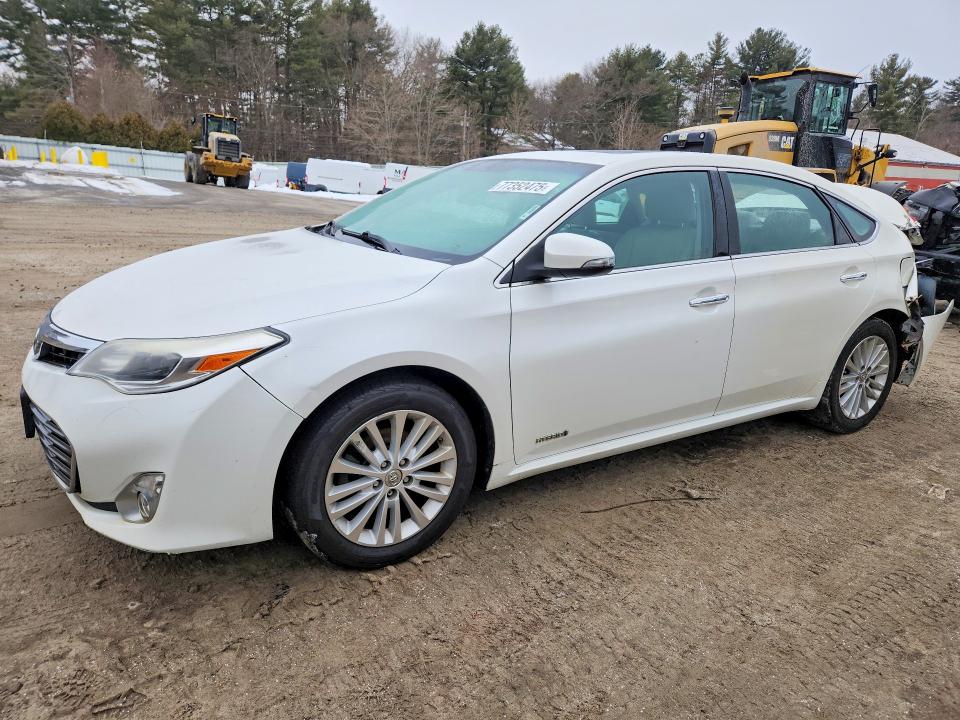 TOYOTA AVALON HYB 2013 with VIN 4T1BD1EB6DU012404 - Photo from auction