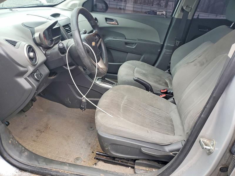Photo 7 from auction – 2015 CHEVROLET SONIC with VIN 1G1JC6SB8F4141552