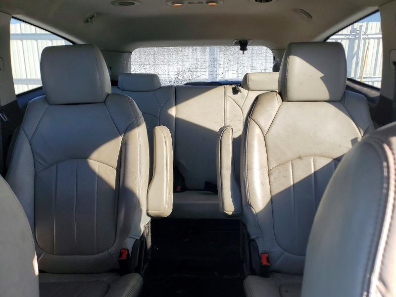 Photo 10 from auction – 2011 CHEVROLET TRAVERSE L with VIN 1GNKVLED7BJ217623