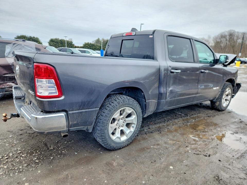 Photo 3 from auction – 2019 RAM 1500 with VIN 1C6RRFFG0KN817390