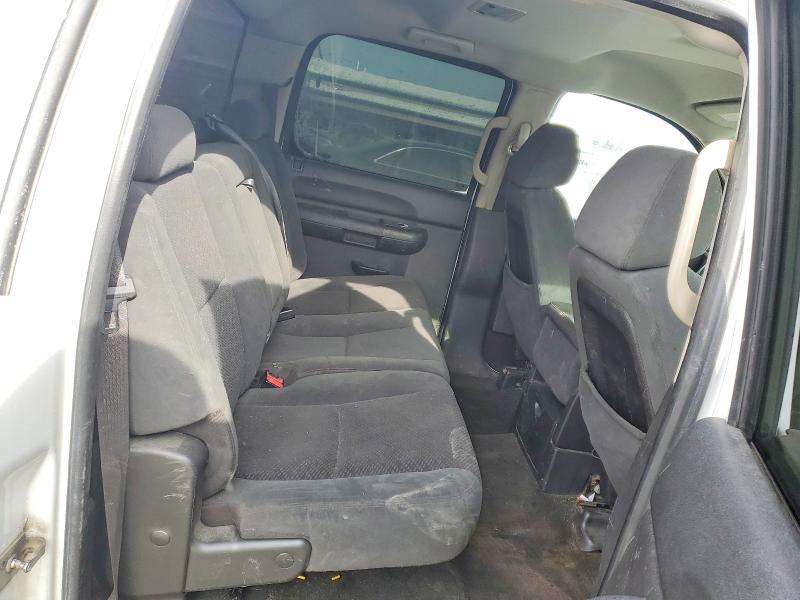Фото 10 с аукциона – 2007 CHEVROLET SILVERADO с VIN 2GCEK13C271652192