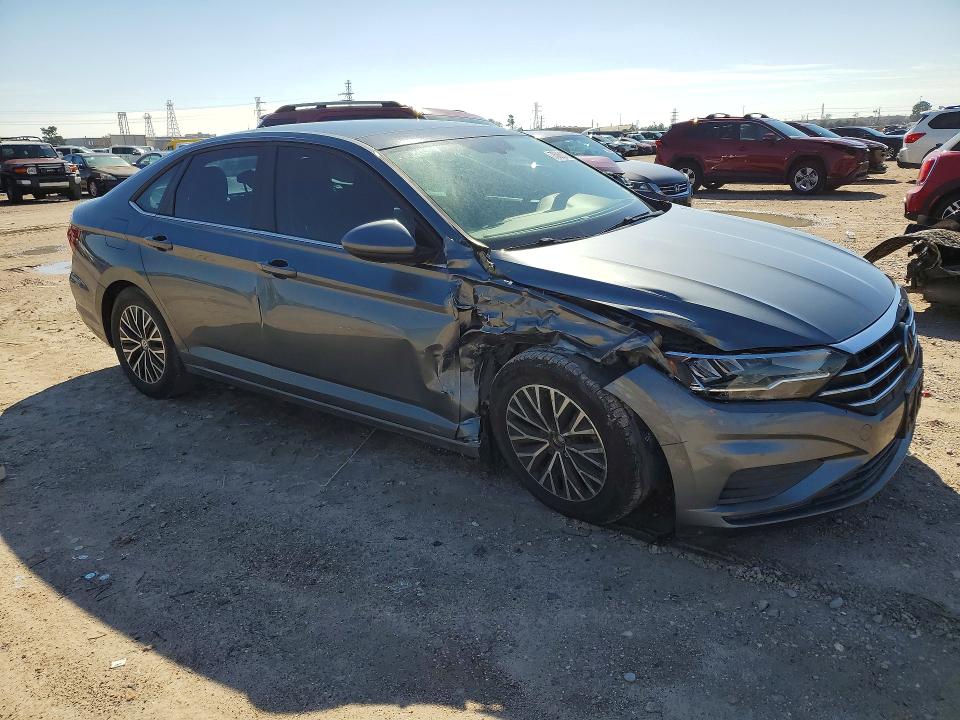 Photo 4 from auction – 2019 VOLKSWAGEN JETTA S with VIN 3VWCB7BU1KM218400